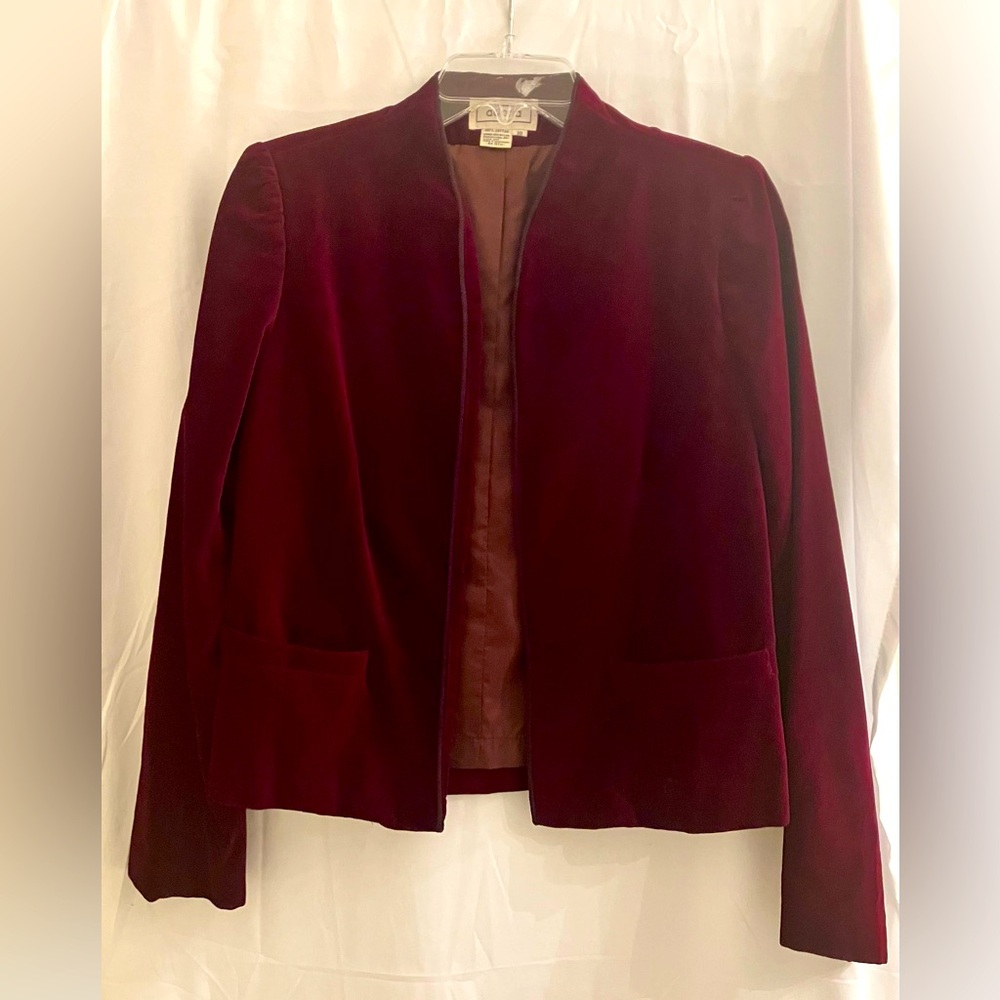 Vintage 1970s Maroon Velvet Evening Jacket